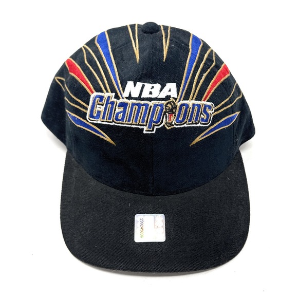 NEW Vintage 90's 1998 CHICAGO BULLS NBA Champions STARTER Hat Cap Locker Room